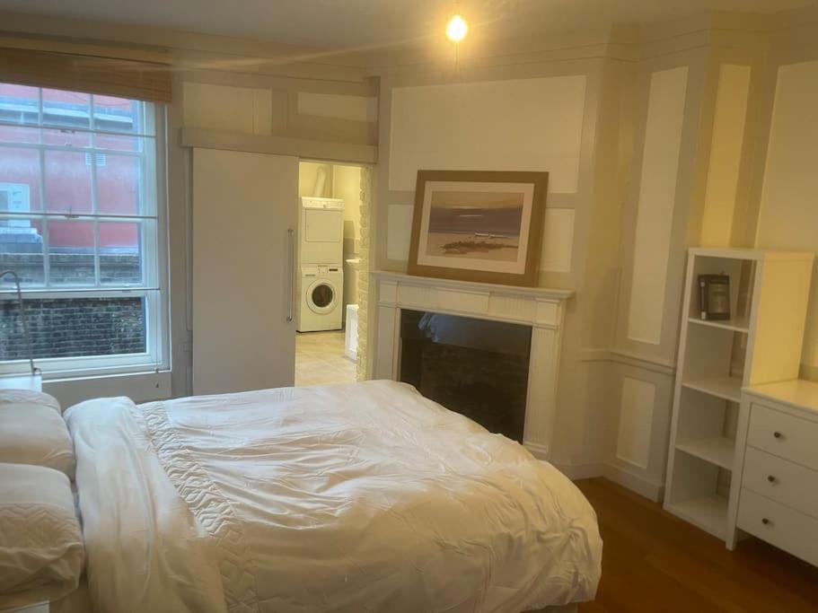 Spacious 2 Bedroom Apartment In The Heart Of Soho. Londen Buitenkant foto