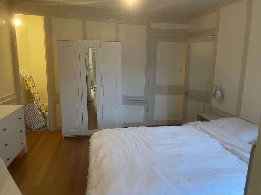Spacious 2 Bedroom Apartment In The Heart Of Soho. Londen Buitenkant foto