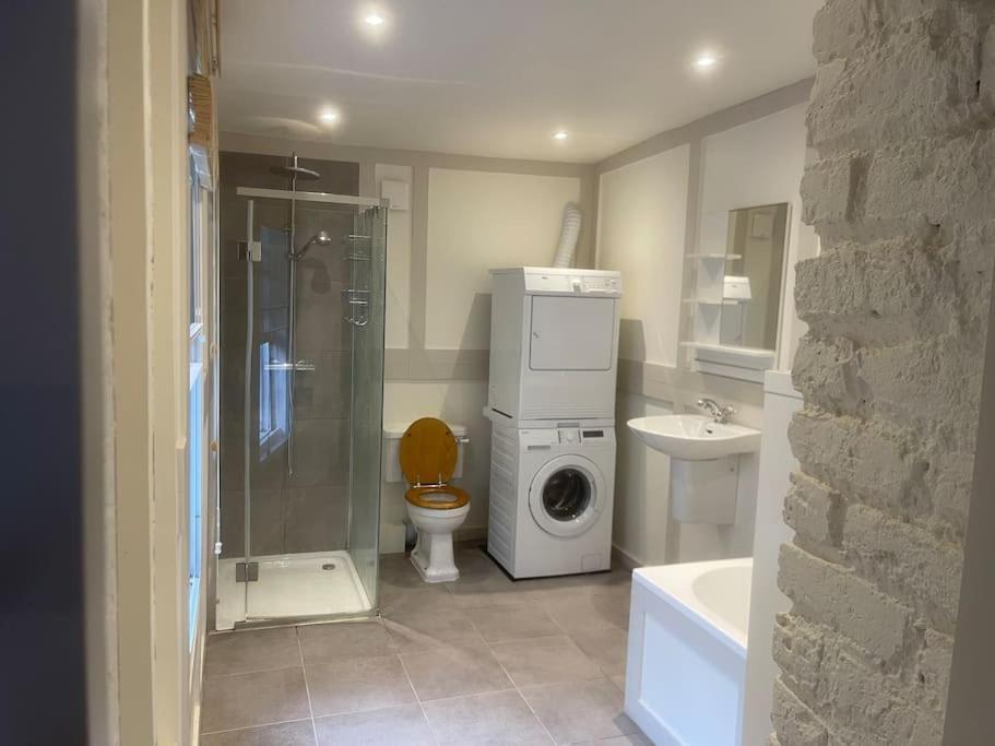 Spacious 2 Bedroom Apartment In The Heart Of Soho. Londen Buitenkant foto